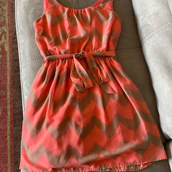 Spring/Summer Dress : ) - Picture 2 of 4